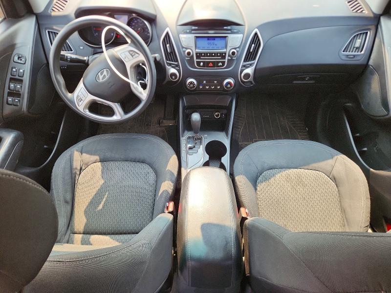Photo 8 from auction – 2011 HYUNDAI TUCSON with VIN KM8JT3AC0BU217299