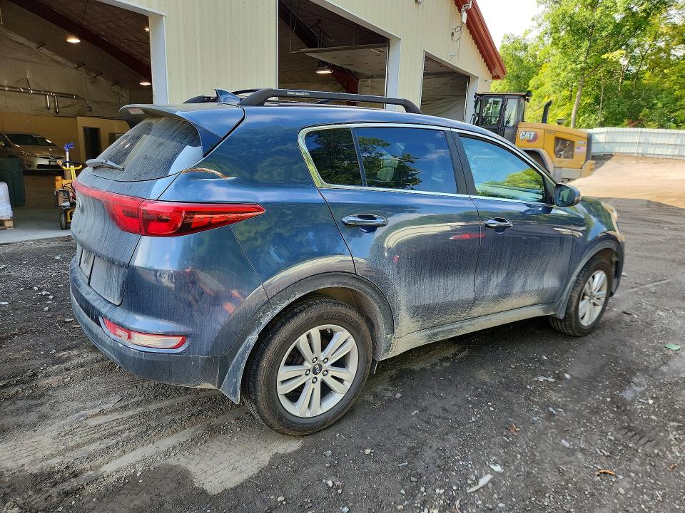 Photo 3 from auction – 2017 KIA SPORTAGE with VIN KNDPMCAC5H7261544