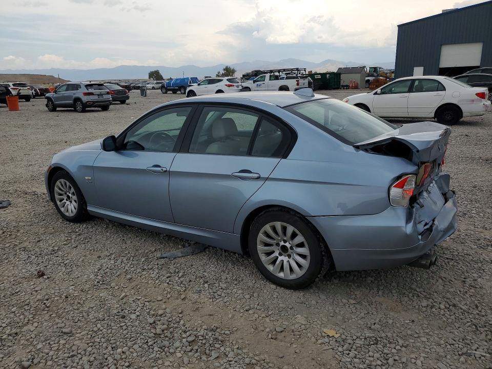 Photo 2 from auction – 2009 BMW 328 with VIN WBAPK73549A451901