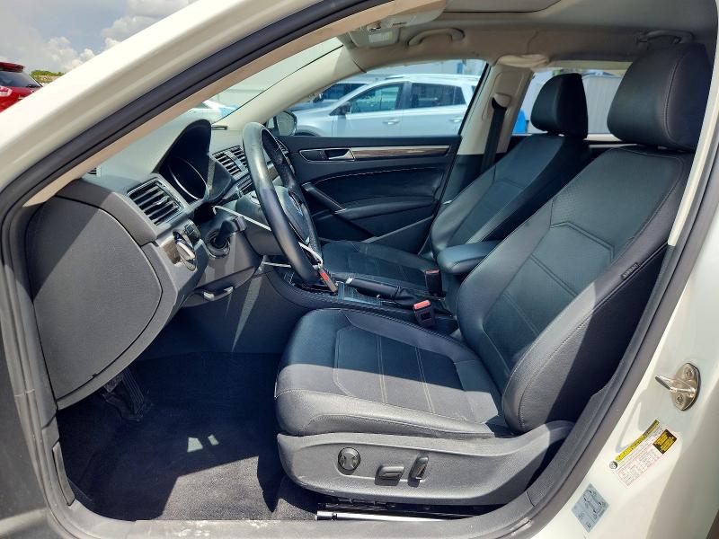 Photo 7 from auction – 2018 VOLKSWAGEN PASSAT with VIN 1VWBA7A35JC021219