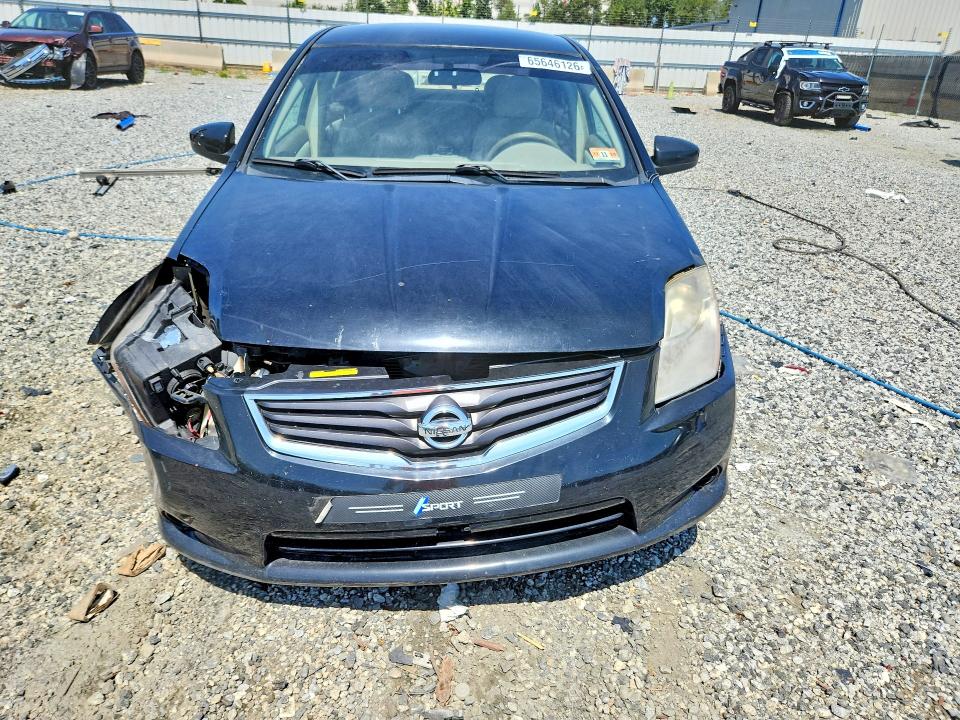 Снимка 5 от търг – 2010 NISSAN SENTRA с VIN 3N1AB6AP6AL662587