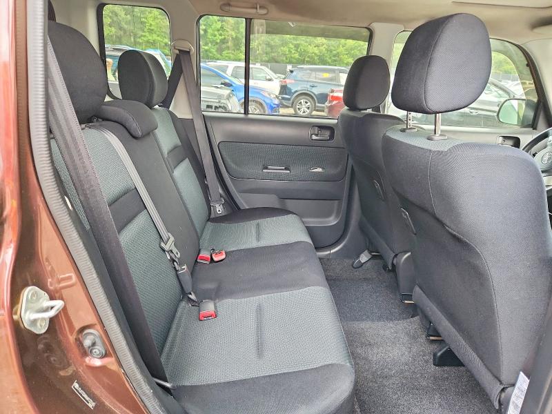 Photo 11 from auction – 2006 SCION XB with VIN JTLKT324X64123165