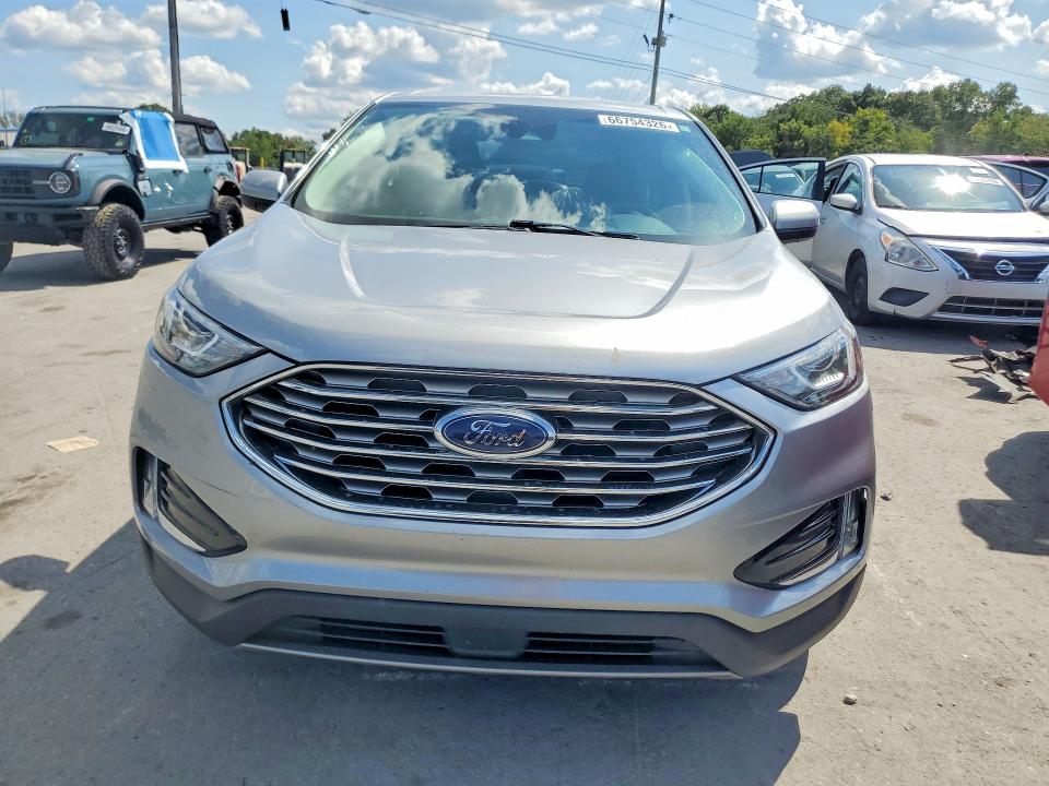 Photo 5 from auction – 2021 FORD EDGE with VIN 2FMPK3J91MBA16120