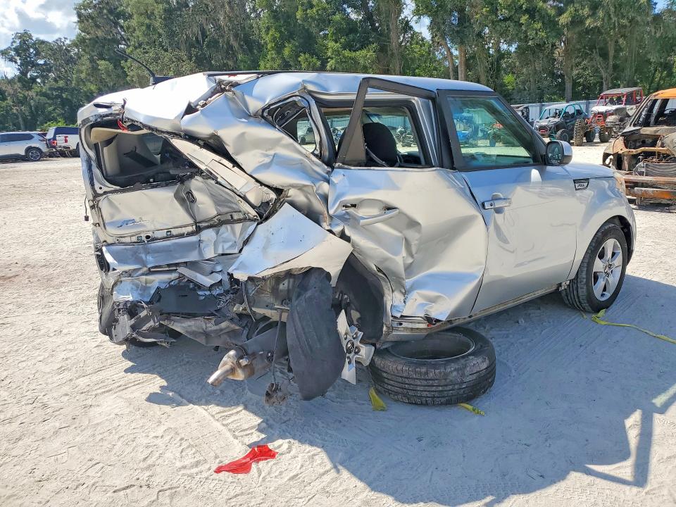 Photo 3 from auction – 2018 KIA SOUL with VIN KNDJN2A23J7578491