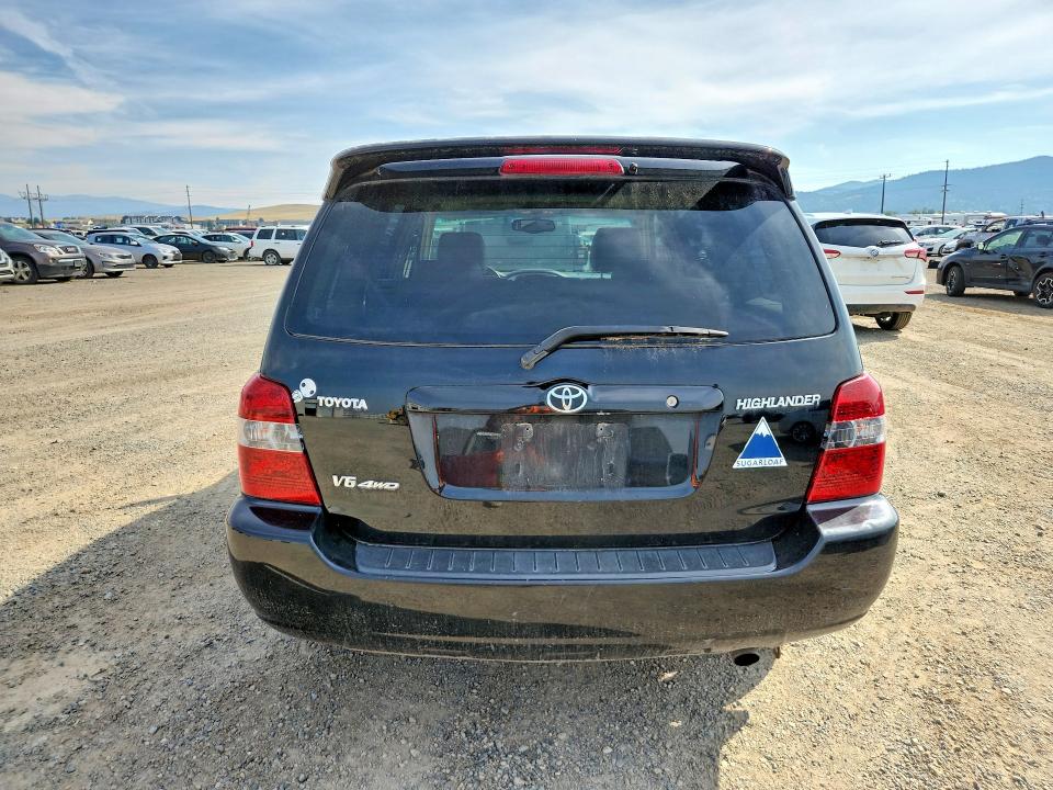 Photo 6 from auction – 2005 TOYOTA HIGHLANDER with VIN JTEEP21A850106624