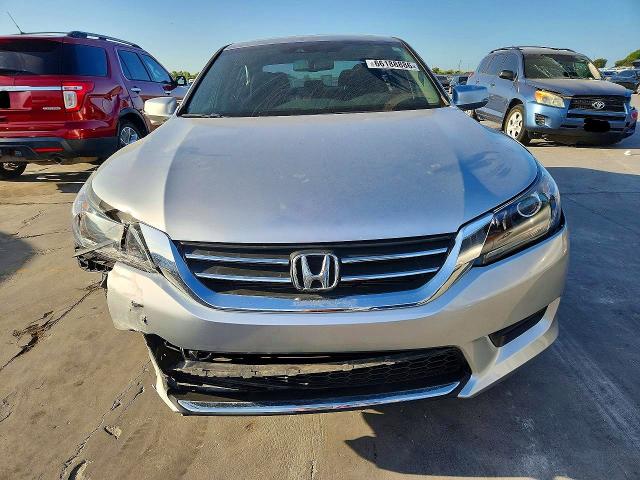 Photo 5 from auction – 2014 HONDA ACCORD with VIN 1HGCR2F87EA200095