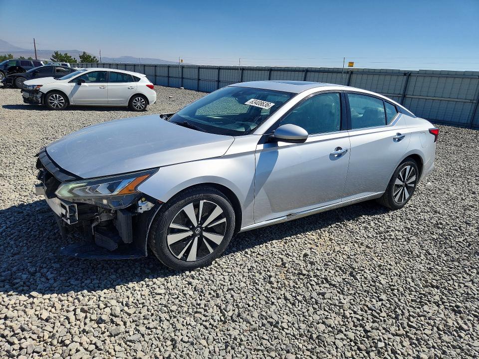 NISSAN ALTIMA 2020 with VIN 1N4BL4EV8LC135344 - Photo from auction