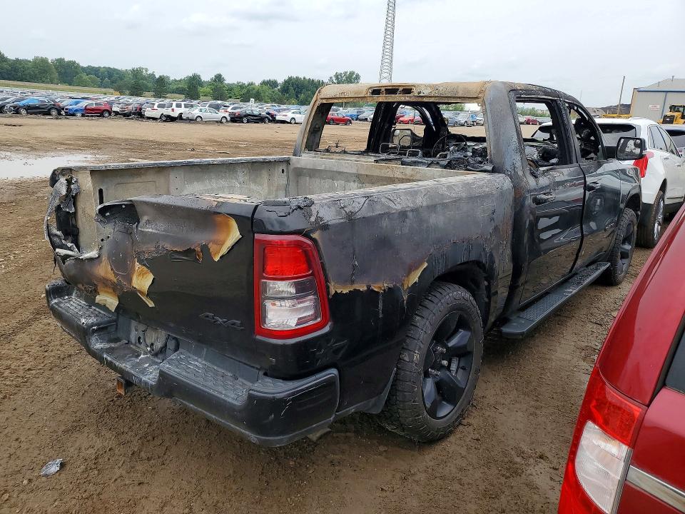 Photo 3 from auction – 2019 RAM 1500 with VIN 1C6RRFFG3KN799225