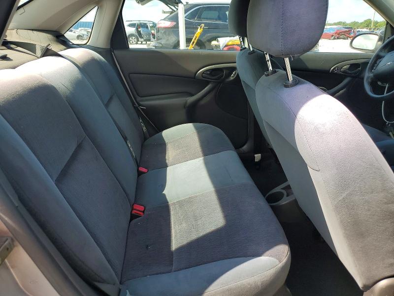 Photo 10 from auction – 2001 FORD FOCUS with VIN 1FAFP34371W116358