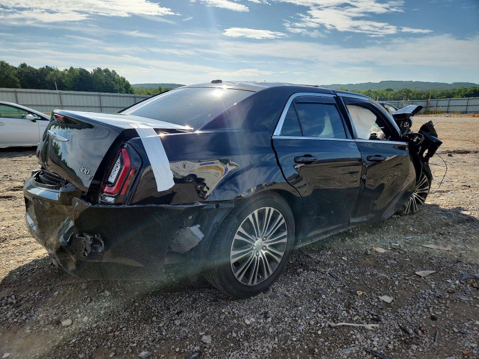 Photo 3 from auction – 2012 CHRYSLER 300 with VIN 2C3CCAJT3CH137392