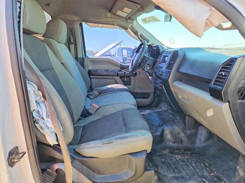 Photo 10 from auction – 2019 FORD F150 with VIN 1FTMF1CB2KKC23571