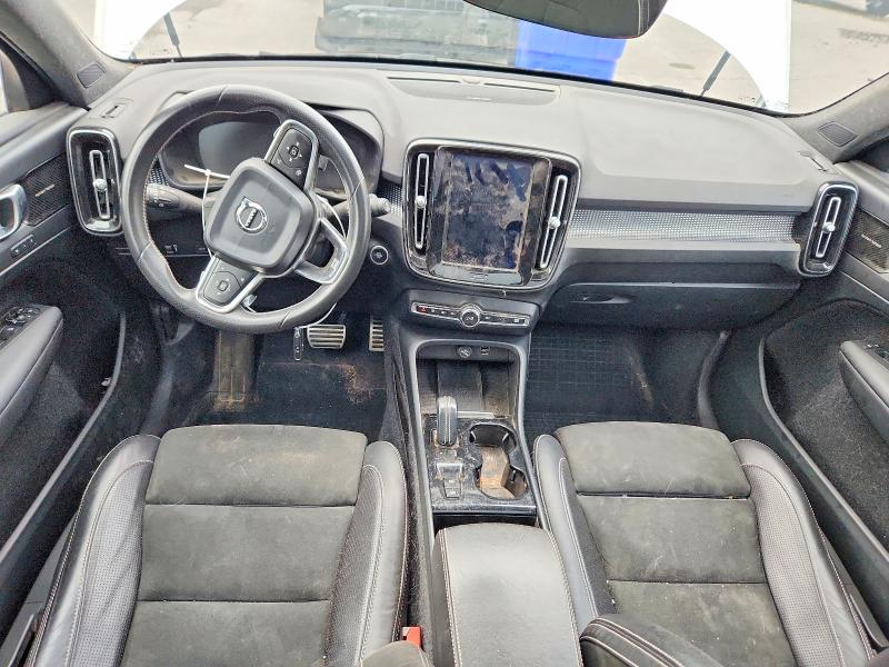 Foto 8 de la subasta – 2019 VOLVO XC40 con VIN YV4162UM0K2092047