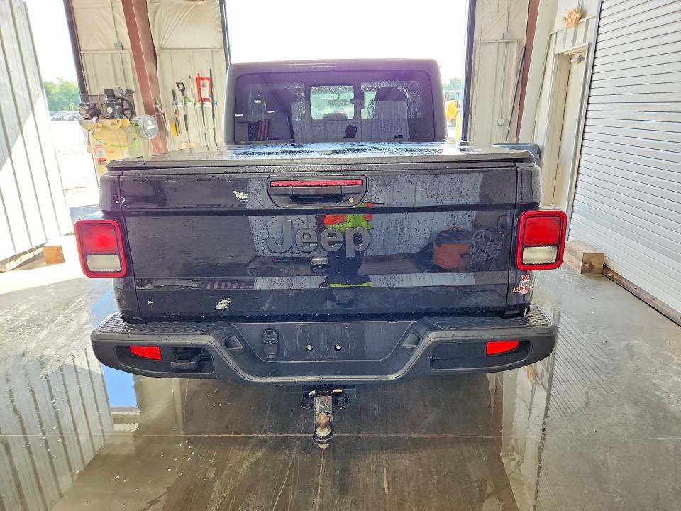 Photo 6 from auction – 2021 JEEP GLADIATOR with VIN 1C6HJTAG0ML516500