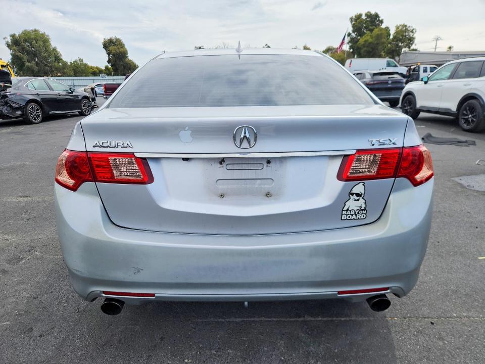 Photo 6 from auction – 2011 ACURA TSX with VIN JH4CU2F66BC018642