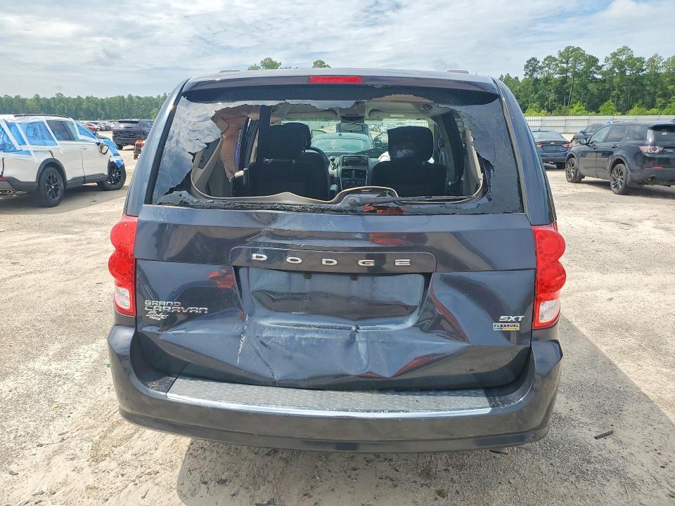 Photo 6 from auction – 2014 DODGE GRAND CARAVAN with VIN 2C4RDGCG4ER214516