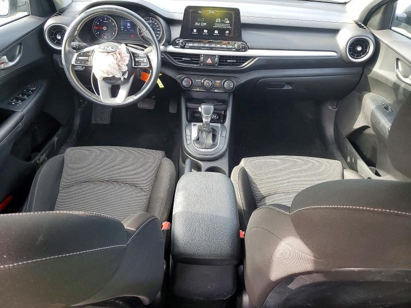 Photo 8 from auction – 2020 KIA FORTE with VIN 3KPF24AD0LE219260