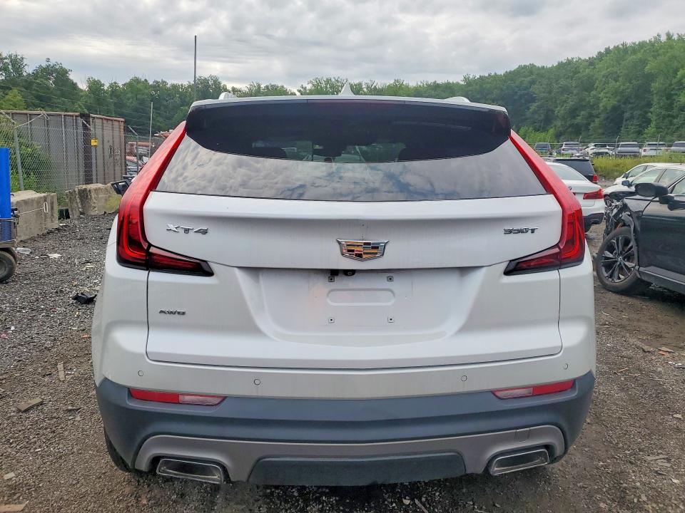 Photo 6 from auction – 2020 CADILLAC XT4 with VIN 1GYFZDR42LF146862