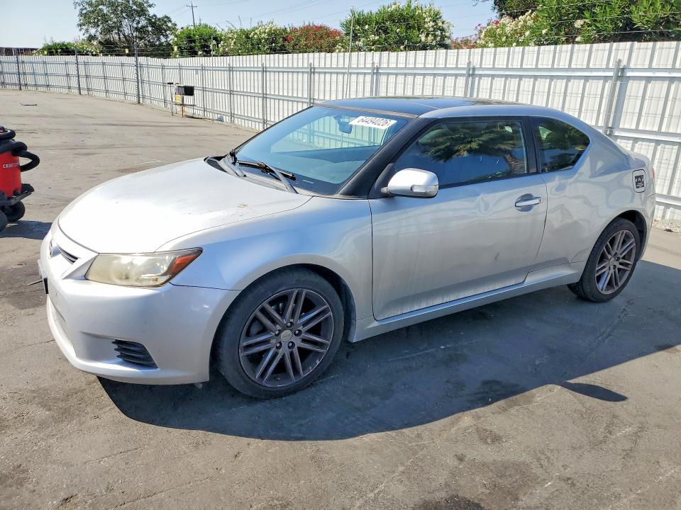 SCION TC 2012 with VIN JTKJF5C77C3025949 - Photo from auction