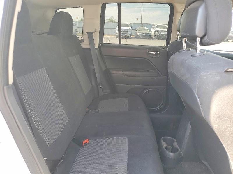 Photo 11 from auction – 2014 JEEP COMPASS with VIN 1C4NJCBA4ED777100