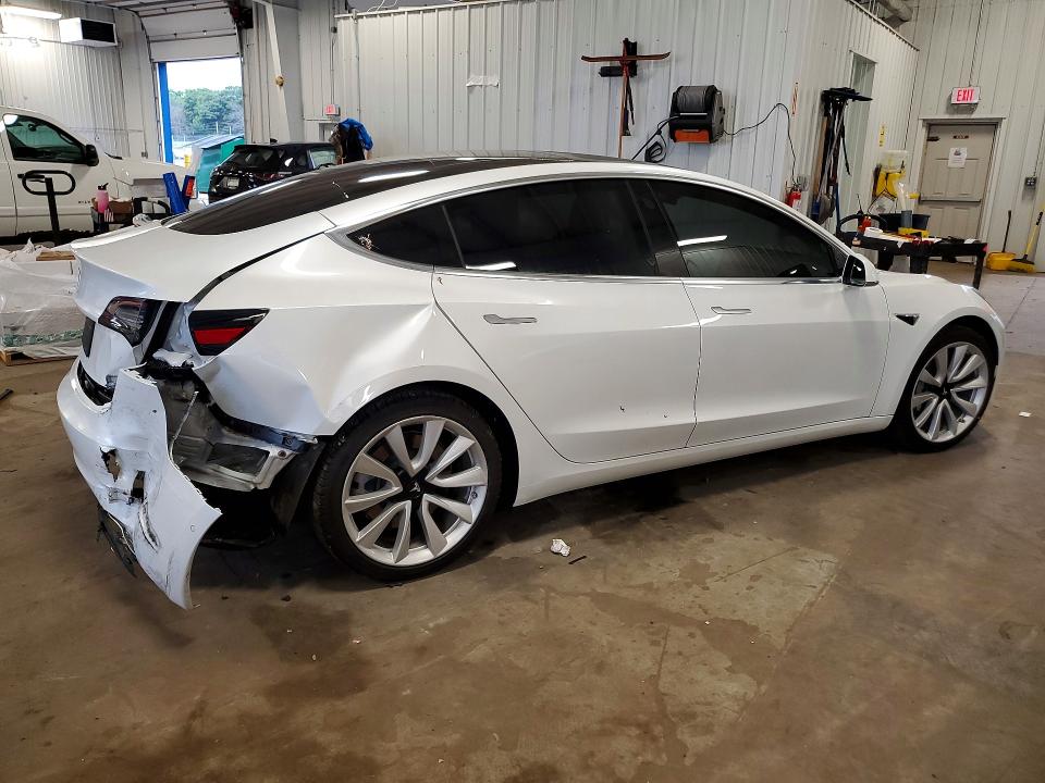 Foto 3 de la subasta – 2020 TESLA MODEL 3 con VIN 5YJ3E1EAXLF783887