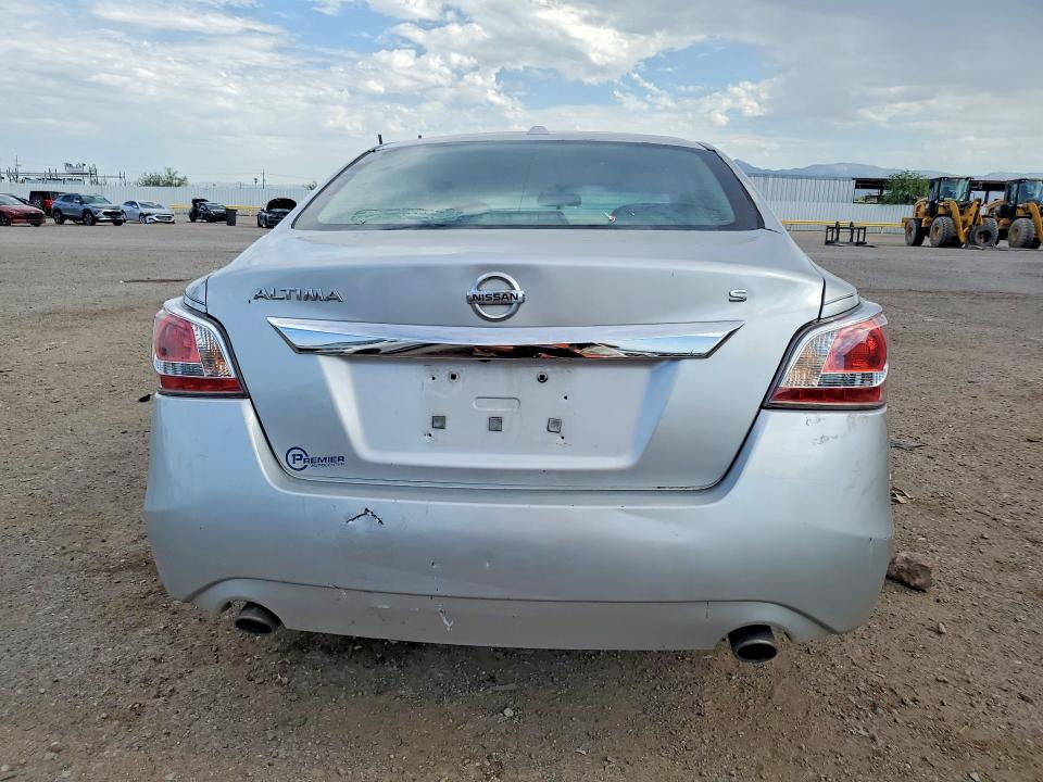 Zdjęcie 6 z aukcji – 2015 NISSAN ALTIMA z VIN 1N4AL3AP5FC463791