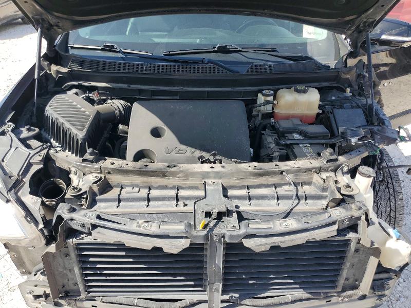 Photo 12 from auction – 2018 CHEVROLET TRAVERSE with VIN 1GNERHKW0JJ183687
