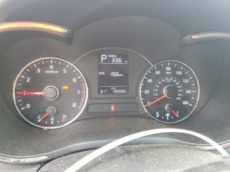 Photo 9 from auction – 2017 KIA FORTE with VIN 3KPFK4A78HE156166