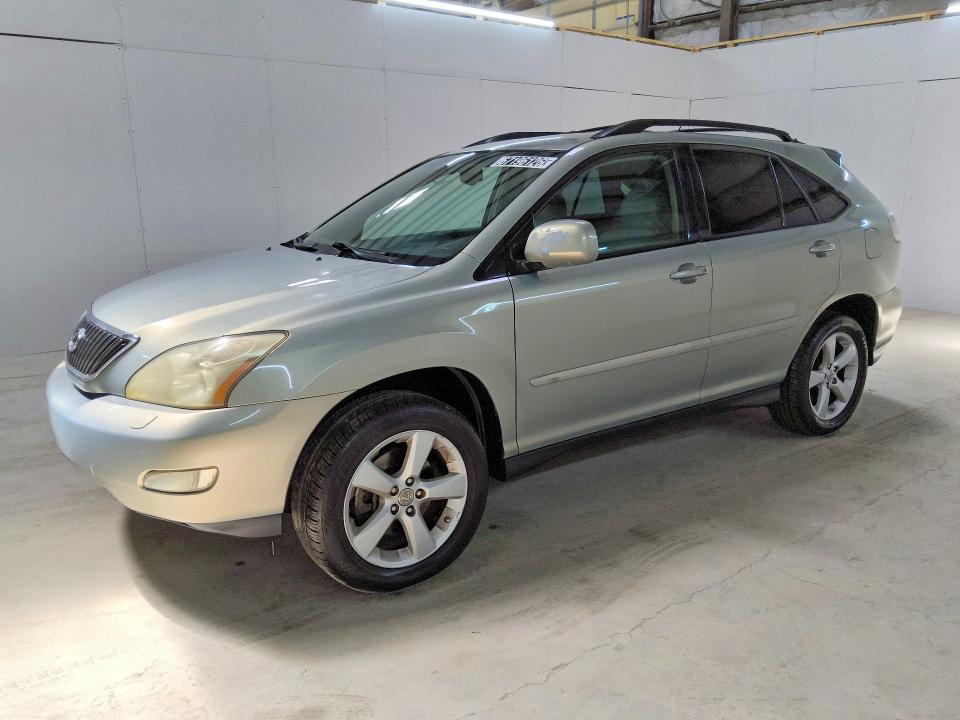 LEXUS RX 2007 with VIN 2T2HK31U07C002374 - Photo from auction