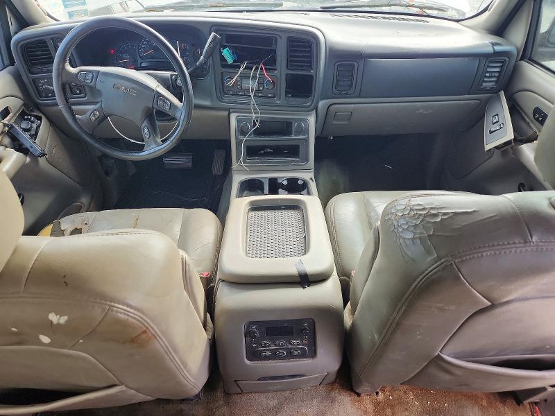Photo 8 from auction – 2004 GMC YUKON with VIN 1GKEK13Z94J176310