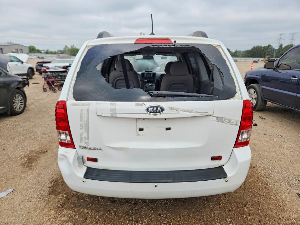 Photo 6 from auction – 2011 KIA SEDONA with VIN KNDMG4C77B6365854