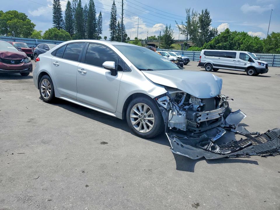 Photo 4 from auction – 2020 TOYOTA COROLLA with VIN 5YFHPRAE7LP012895