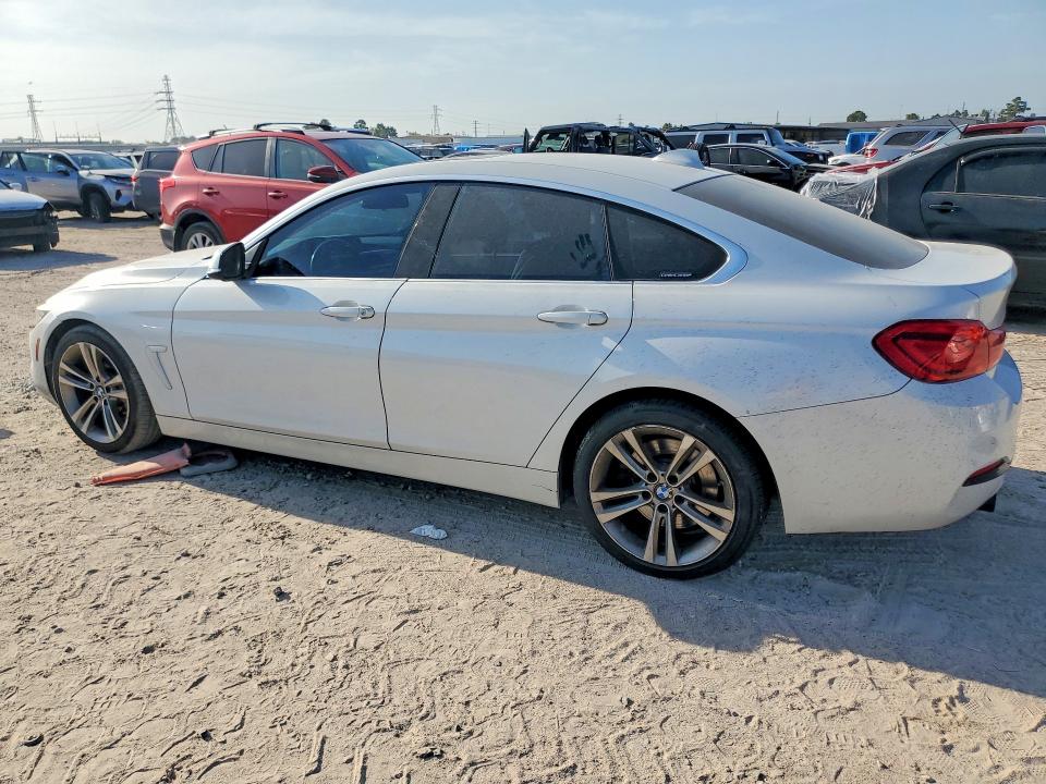 Photo 2 from auction – 2018 BMW 440I with VIN WBA4J5C55JBF06366