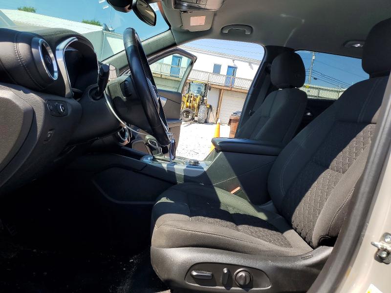 Photo 7 from auction – 2021 CHEVROLET BLAZER with VIN 3GNKBHR48MS504356