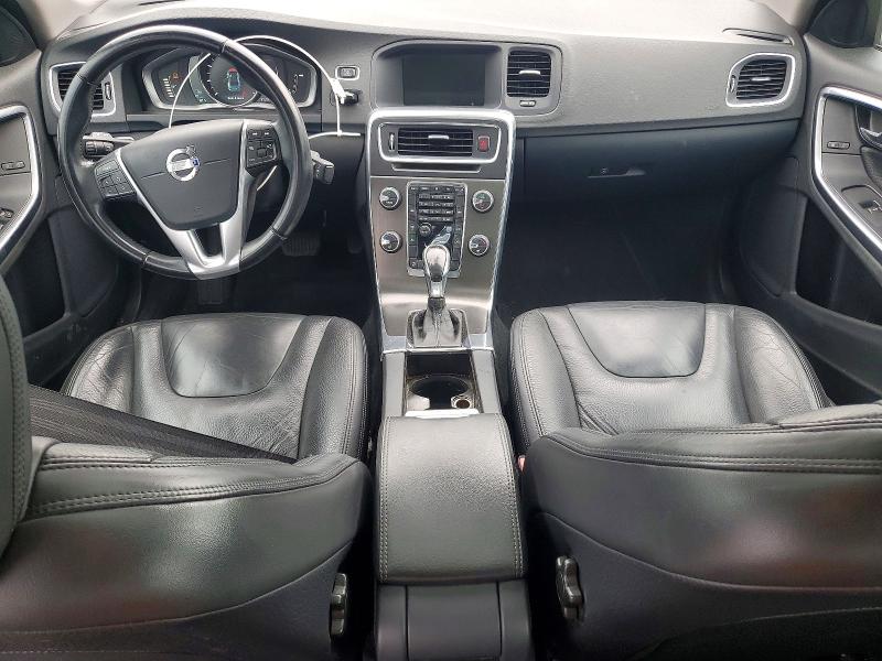 Фото 8 с аукциона – 2014 VOLVO S60 с VIN YV1612FS9E2290949