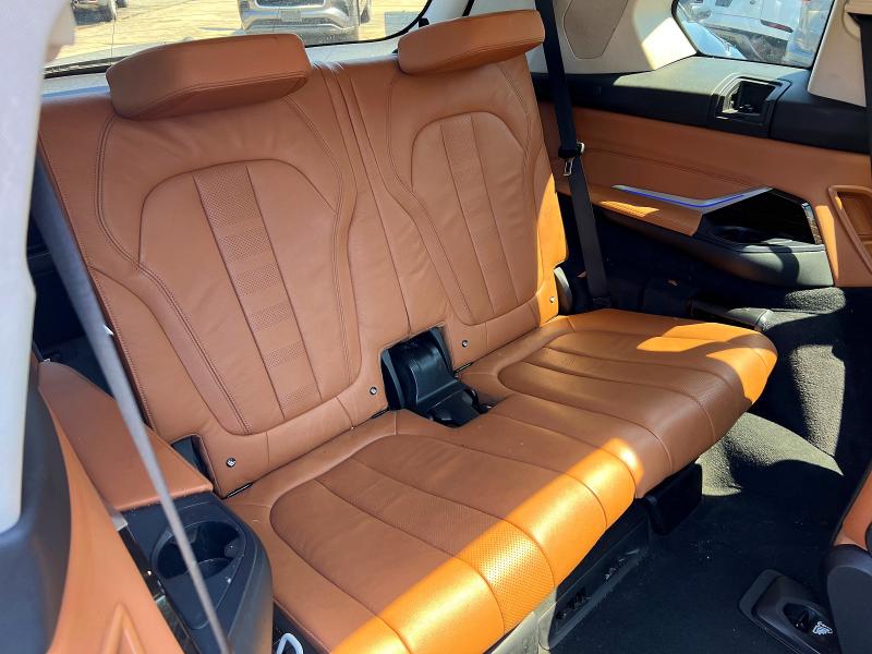 Photo 6 from auction – 2019 BMW X7 with VIN 5UXCX4C57KLS36314