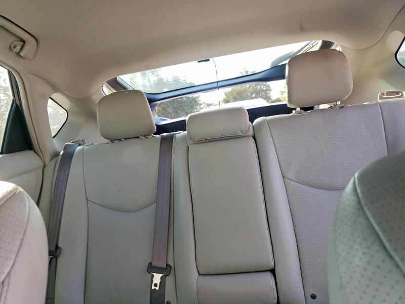Photo 10 from auction – 2012 TOYOTA PRIUS with VIN JTDKN3DU3C1530146
