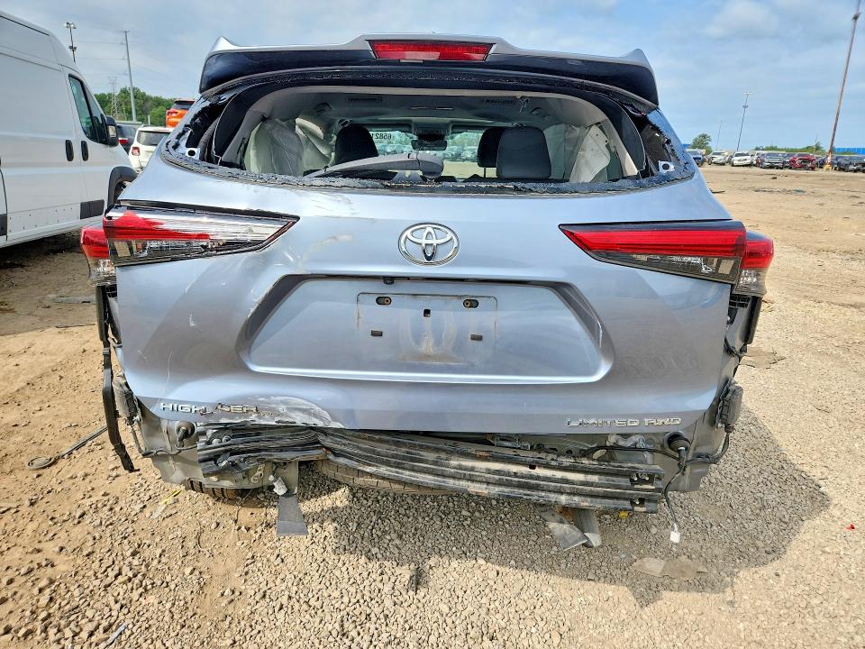 Снимка 6 от търг – 2021 TOYOTA HIGHLANDER с VIN 5TDDZRBH3MS081464