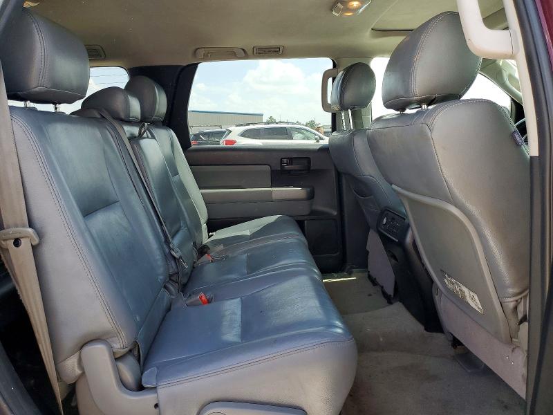 Photo 11 from auction – 2011 TOYOTA SEQUOIA with VIN 5TDZY5G16BS032172