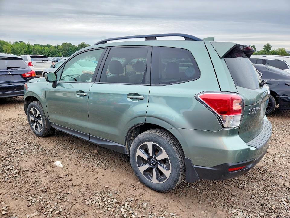 Photo 2 from auction – 2018 SUBARU FORESTER with VIN JF2SJAEC6JH584441