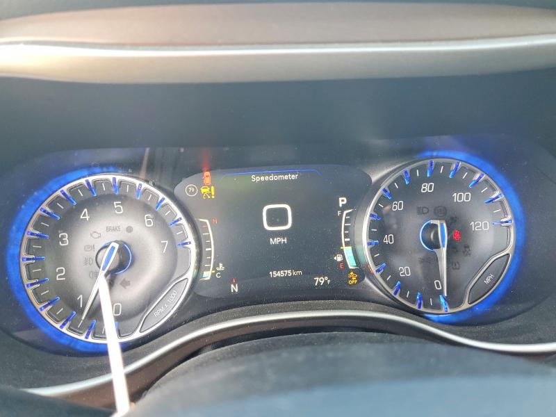 Photo 9 from auction – 2018 CHRYSLER PACIFICA with VIN 2C4RC1BG2JR112255