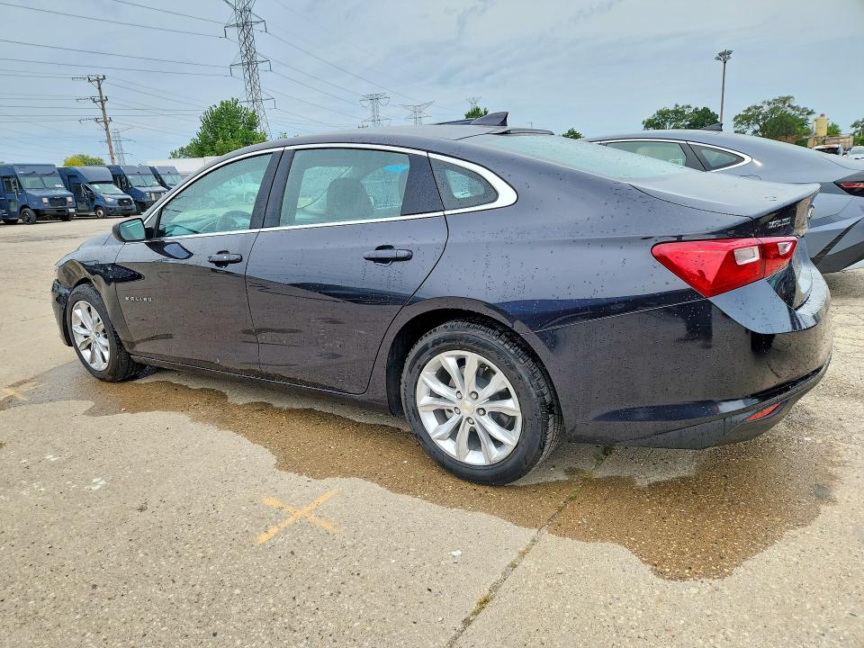 Photo 2 from auction – 2023 CHEVROLET MALIBU with VIN 1G1ZD5ST1PF223552