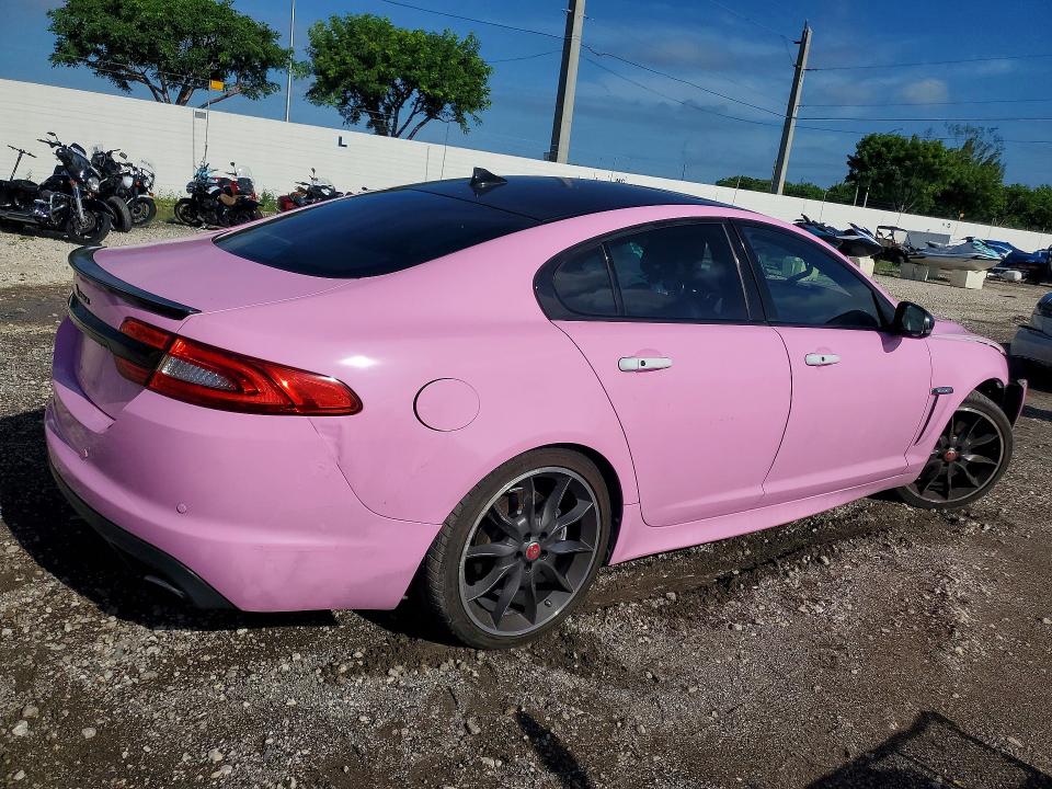 Photo 3 from auction – 2015 JAGUAR XF with VIN SAJWJ0FF2F8U64583