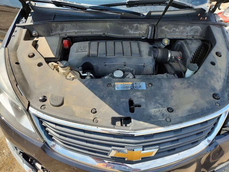 Photo 12 from auction – 2017 CHEVROLET TRAVERSE with VIN 1GNKRFKD2HJ276307