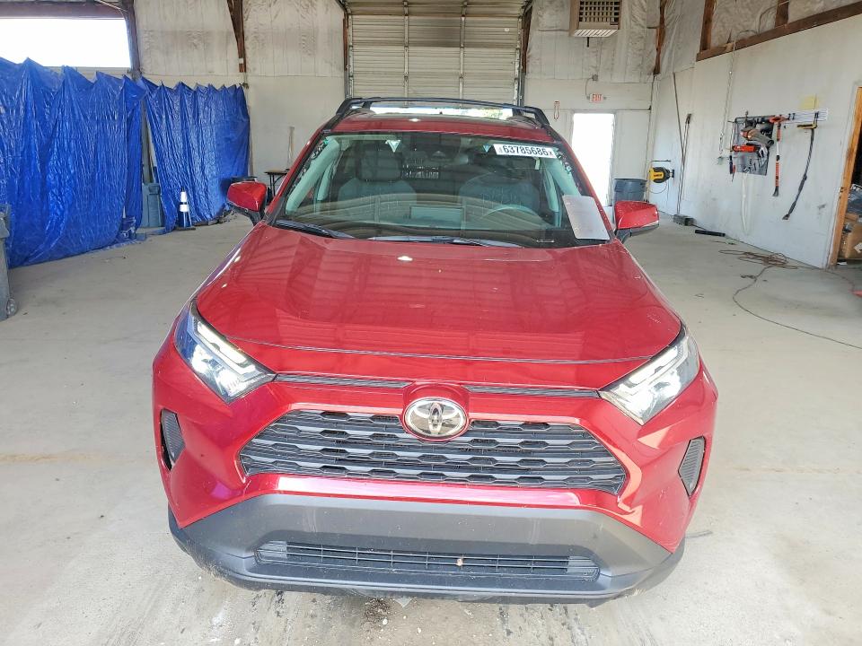 Photo 5 from auction – 2023 TOYOTA RAV4 with VIN 2T3P1RFV6PW388098