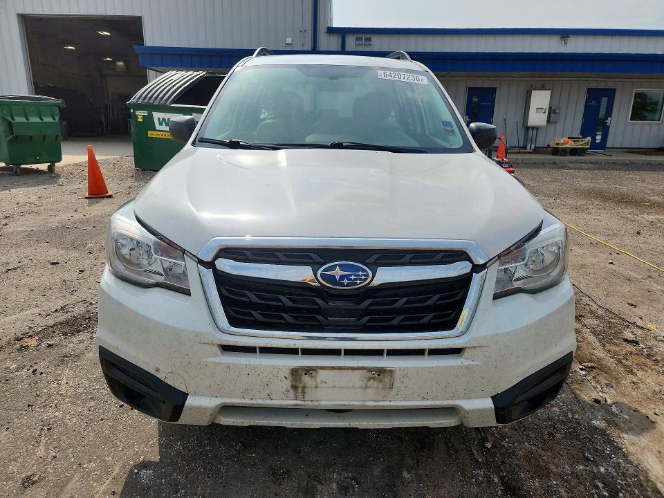 Снимка 5 от търг – 2018 SUBARU FORESTER с VIN JF2SJABC4JH459863