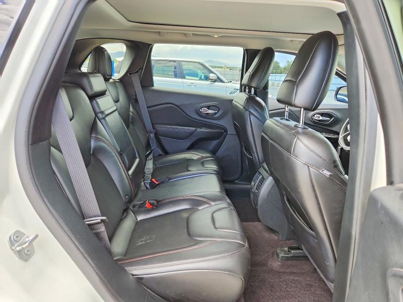Photo 11 from auction – 2019 JEEP CHEROKEE with VIN 1C4PJMBX9KD252242
