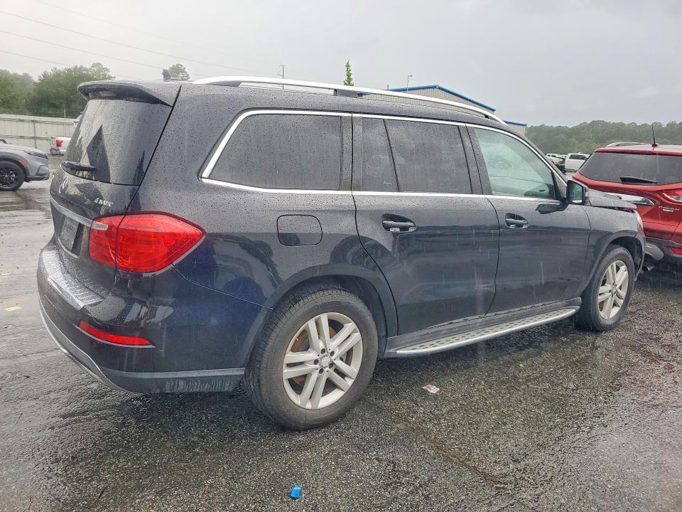Photo 3 from auction – 2014 MERCEDES-BENZ GL with VIN 4JGDF7CE2EA357998
