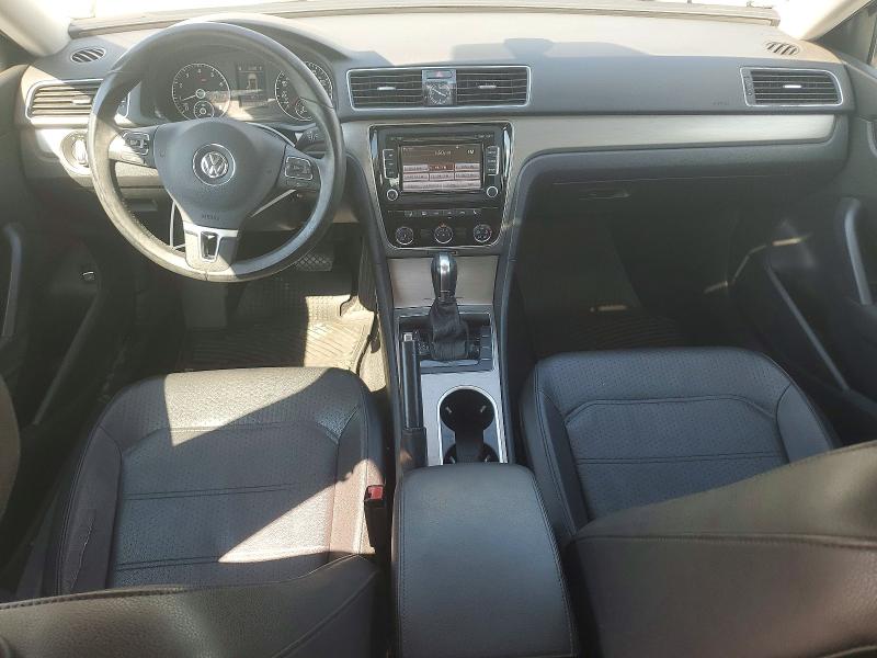 Photo 8 from auction – 2014 VOLKSWAGEN PASSAT with VIN 1VWBP7A32EC015057