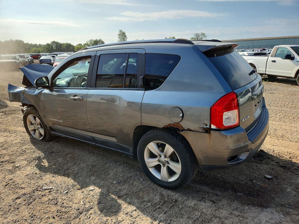 Photo 2 from auction – 2011 JEEP COMPASS with VIN 1J4NF1FB6BD218226