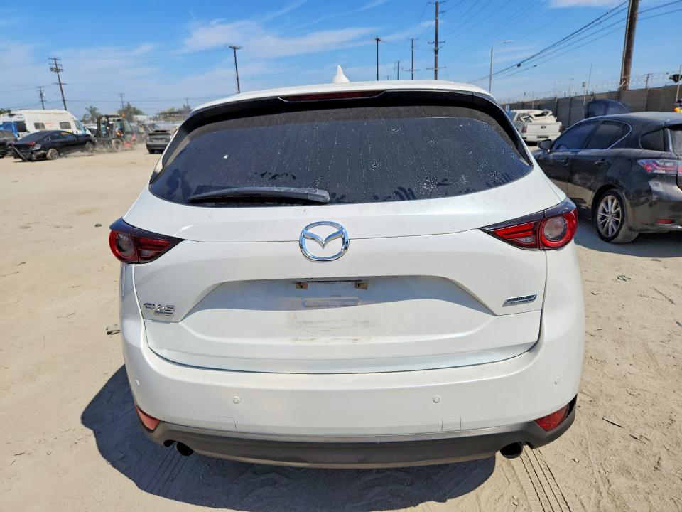 Снимка 6 от търг – 2019 MAZDA CX-5 с VIN JM3KFBEY0K0606202